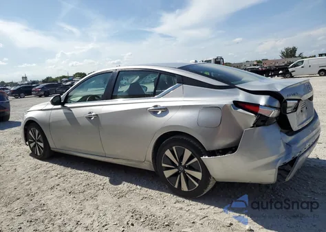 2022 Nissan Altima Sv z USA, uszkodzony, nr VIN 1N4BL4DV2NN404611